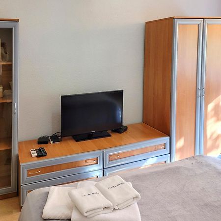 Home-Hotel Apartments On Maidan Nezalezhnosti Square เคียฟ ภายนอก รูปภาพ