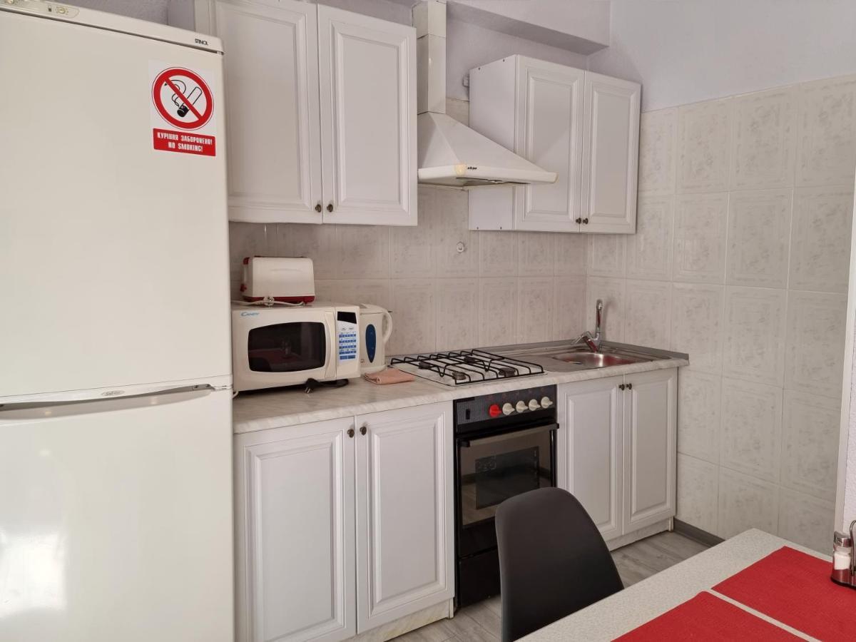 Home-Hotel Apartments On Maidan Nezalezhnosti Square เคียฟ ภายนอก รูปภาพ